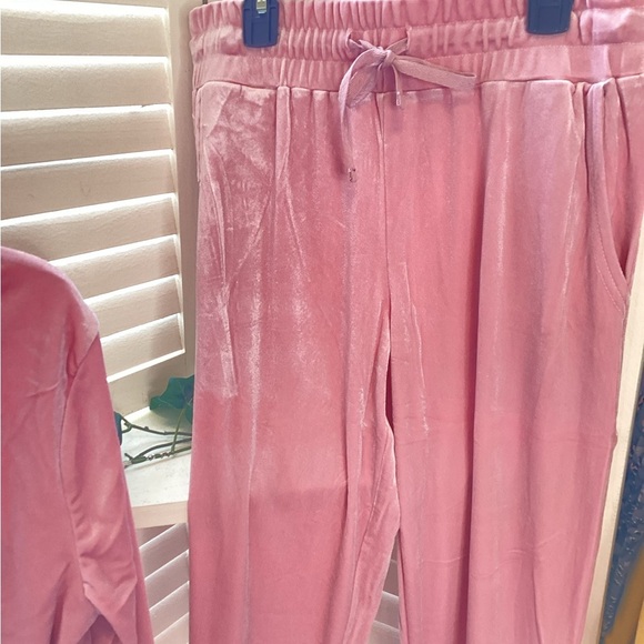 ROSIO NWOT SHIMMER PINK SWEATSHIRT & JOGGERS SIZE MED 1263 - Picture 5 of 10